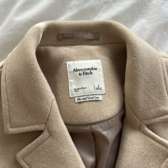 Abercrombie & Fitch Women's Light Tan Peacoat - Picture 4 of 9